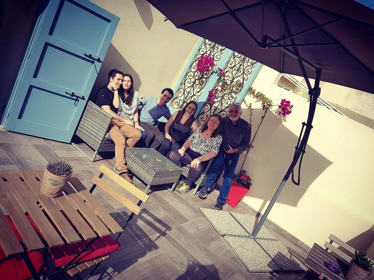 Backstage Boutique Music Themed Townhouse Ξενοδοχείο Σλιέμα 0*,  Μάλτα