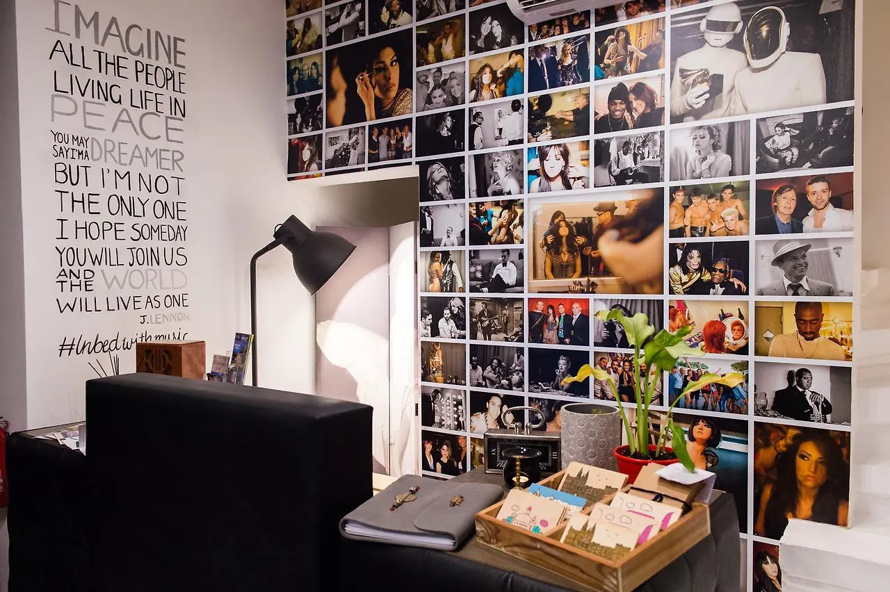 Backstage Boutique Music Themed Townhouse Ξενοδοχείο Σλιέμα