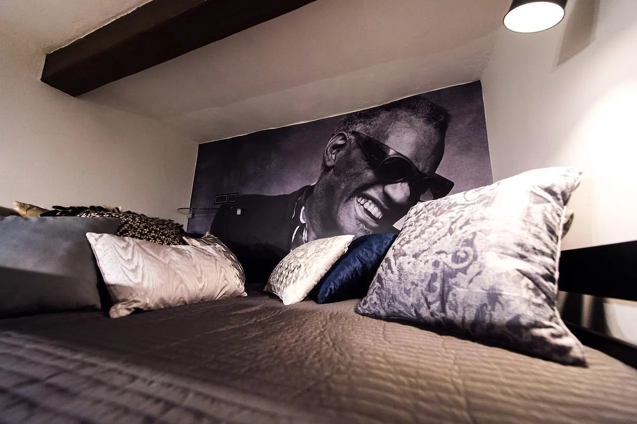 Penzion Hotel Backstage Boutique Music Themed Townhouse Sliema Malta